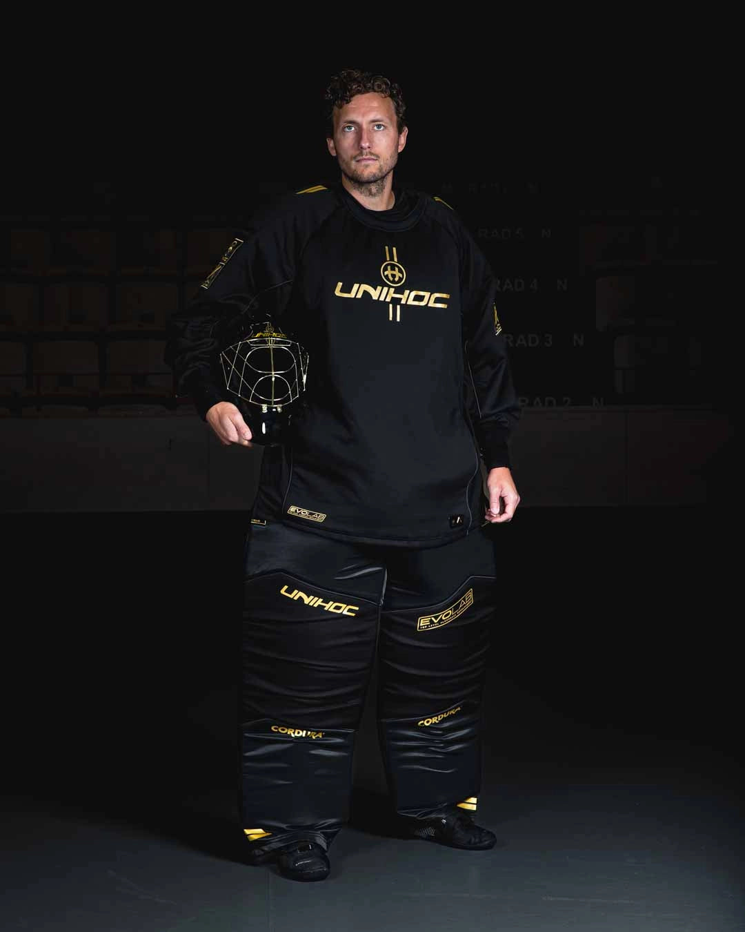 Unihoc Goalie Mask ALPHA PRIME EVOLAB Black/Gold 26/27